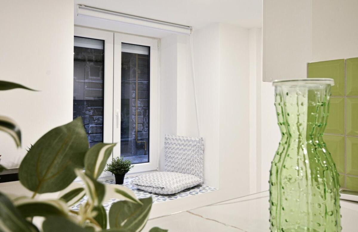 Madman's Labyrinth By Nw Apartment *